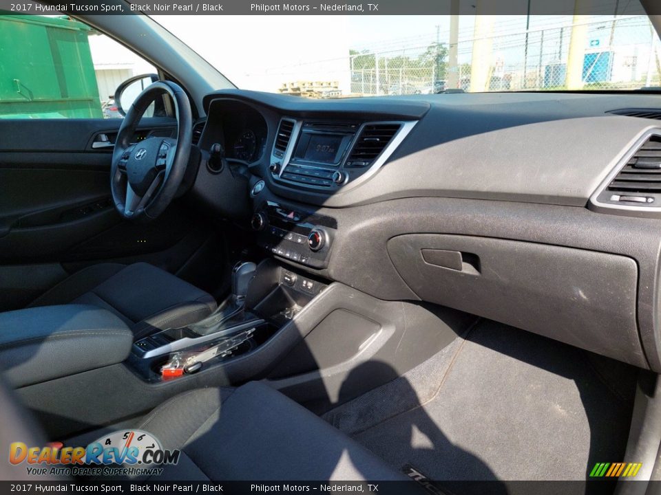 2017 Hyundai Tucson Sport Black Noir Pearl / Black Photo #31
