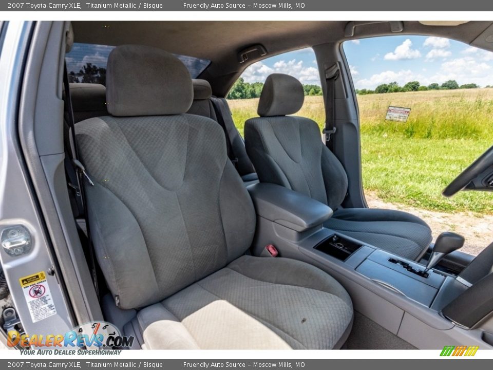 2007 Toyota Camry XLE Titanium Metallic / Bisque Photo #29