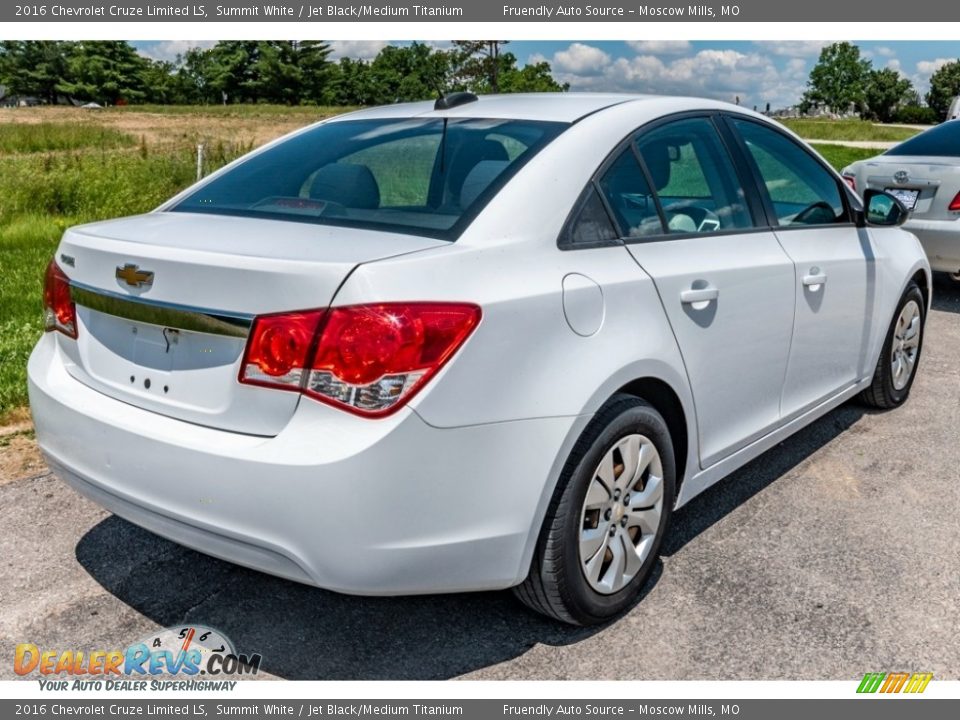 2016 Chevrolet Cruze Limited LS Summit White / Jet Black/Medium Titanium Photo #4