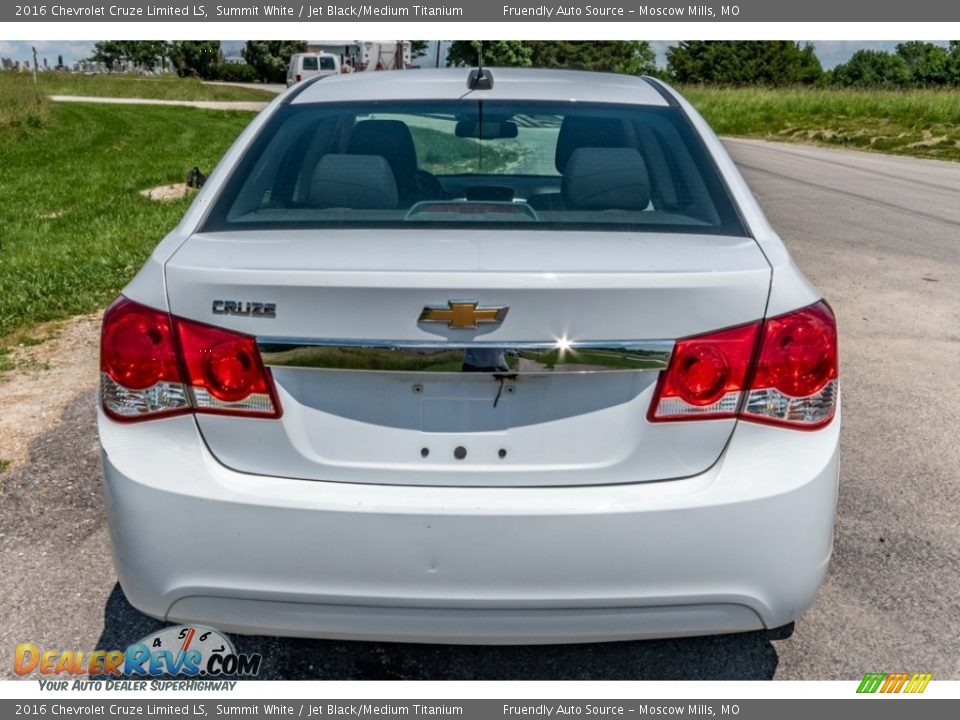 2016 Chevrolet Cruze Limited LS Summit White / Jet Black/Medium Titanium Photo #5