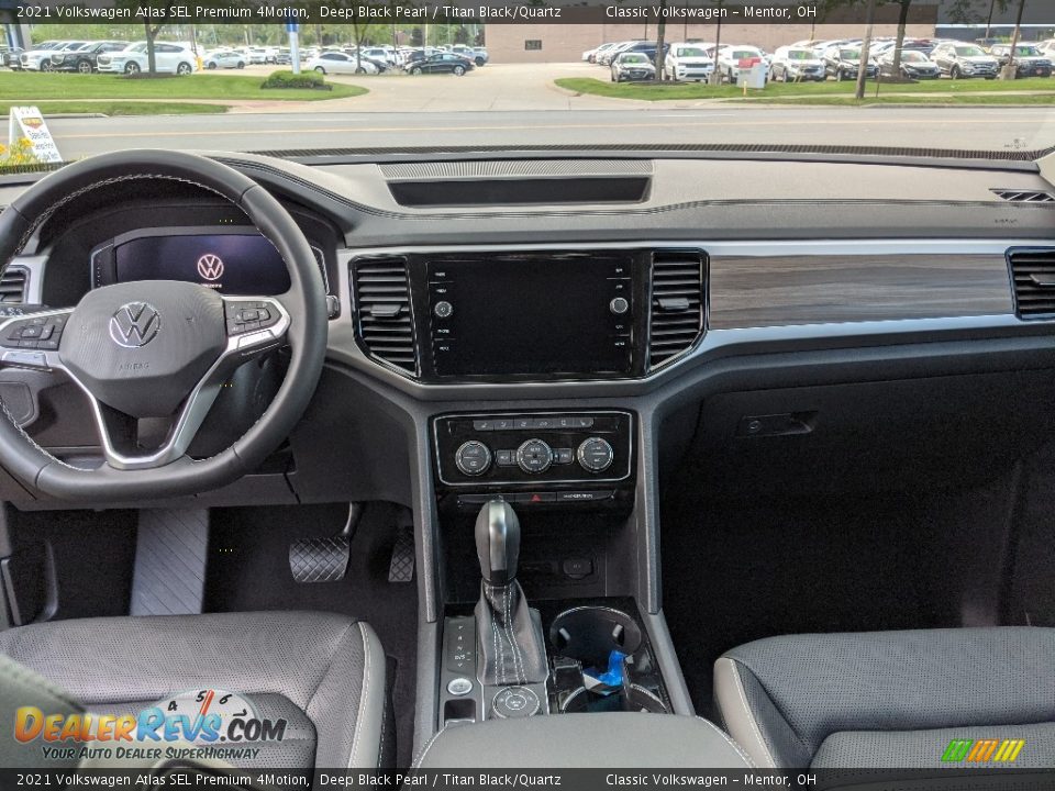2021 Volkswagen Atlas SEL Premium 4Motion Deep Black Pearl / Titan Black/Quartz Photo #4