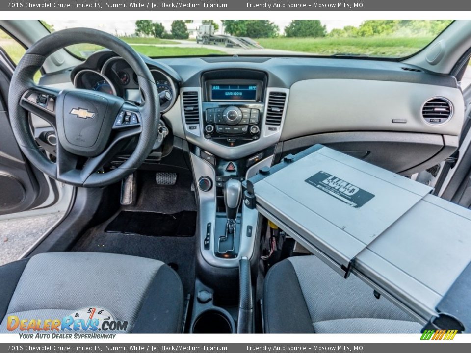 2016 Chevrolet Cruze Limited LS Summit White / Jet Black/Medium Titanium Photo #29