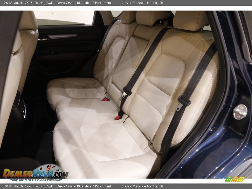 2018 Mazda CX-5 Touring AWD Deep Crystal Blue Mica / Parchment Photo #17