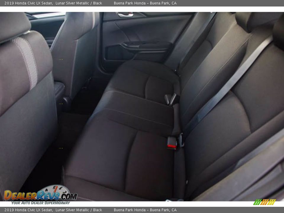 2019 Honda Civic LX Sedan Lunar Silver Metallic / Black Photo #4