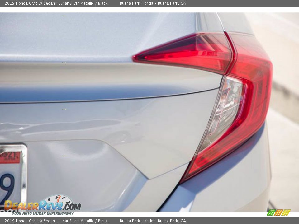 2019 Honda Civic LX Sedan Lunar Silver Metallic / Black Photo #13