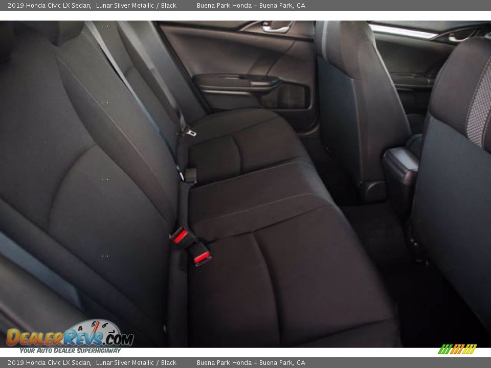 2019 Honda Civic LX Sedan Lunar Silver Metallic / Black Photo #22