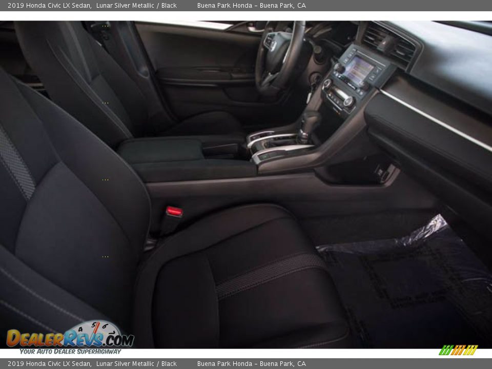 2019 Honda Civic LX Sedan Lunar Silver Metallic / Black Photo #24