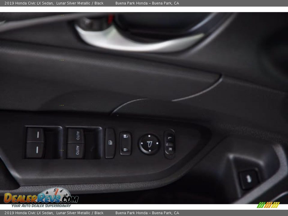 2019 Honda Civic LX Sedan Lunar Silver Metallic / Black Photo #30