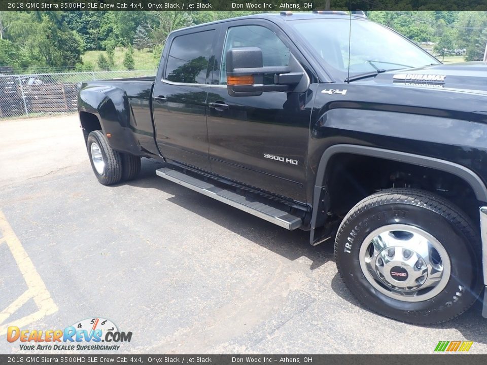 2018 GMC Sierra 3500HD SLE Crew Cab 4x4 Onyx Black / Jet Black Photo #5