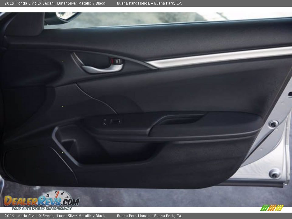 2019 Honda Civic LX Sedan Lunar Silver Metallic / Black Photo #33