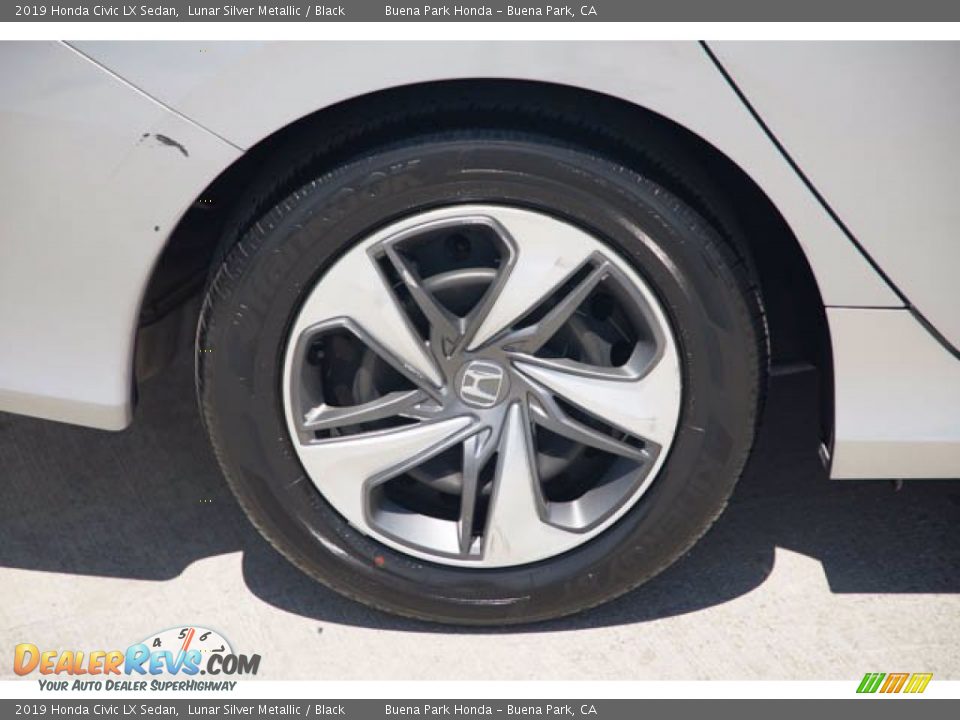 2019 Honda Civic LX Sedan Lunar Silver Metallic / Black Photo #35