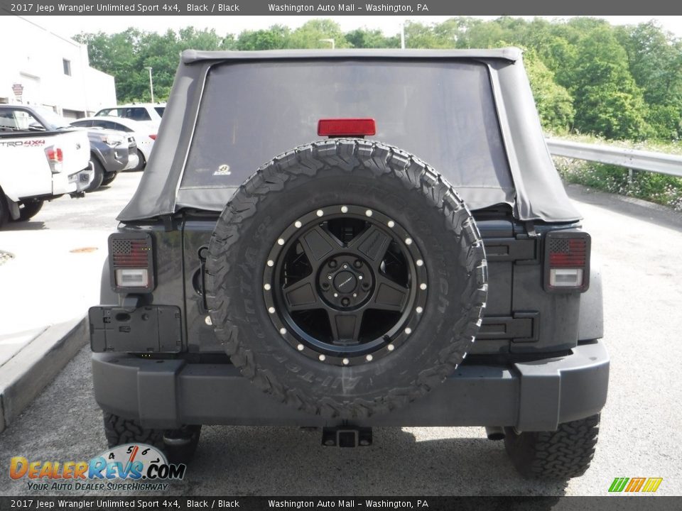 2017 Jeep Wrangler Unlimited Sport 4x4 Black / Black Photo #14