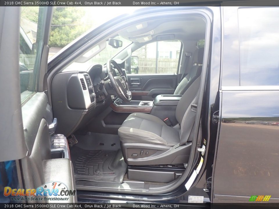 2018 GMC Sierra 3500HD SLE Crew Cab 4x4 Onyx Black / Jet Black Photo #22