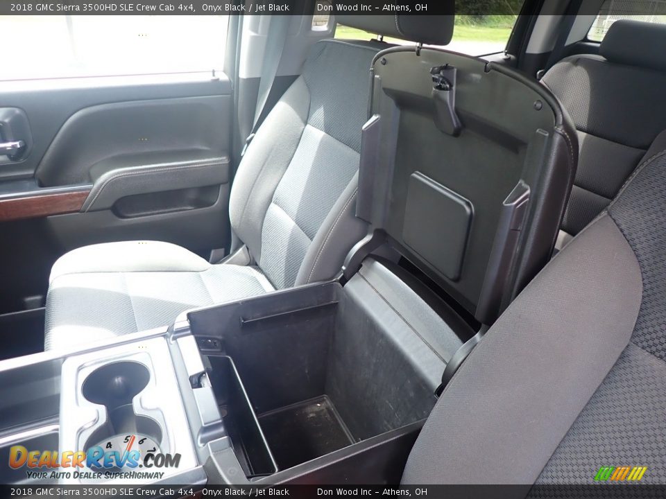 2018 GMC Sierra 3500HD SLE Crew Cab 4x4 Onyx Black / Jet Black Photo #33