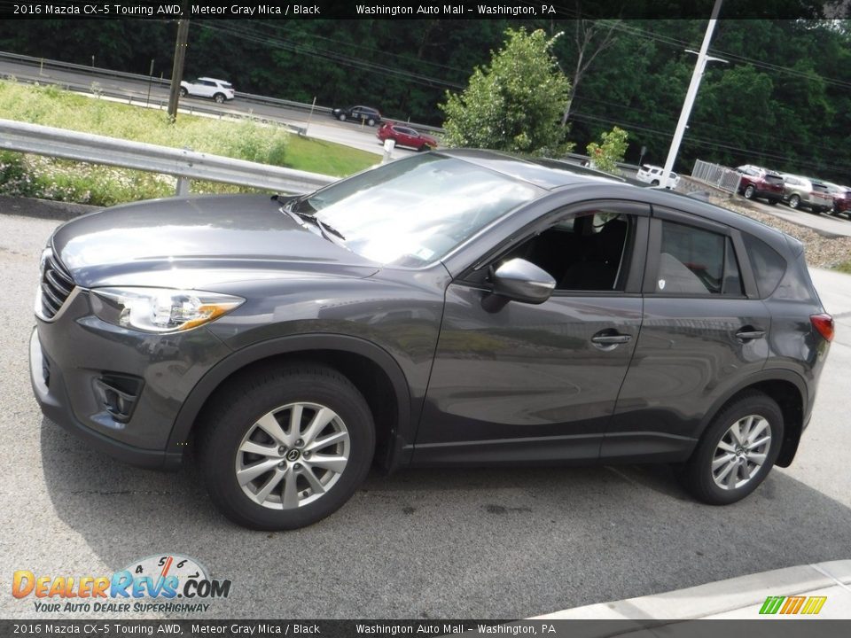 2016 Mazda CX-5 Touring AWD Meteor Gray Mica / Black Photo #14