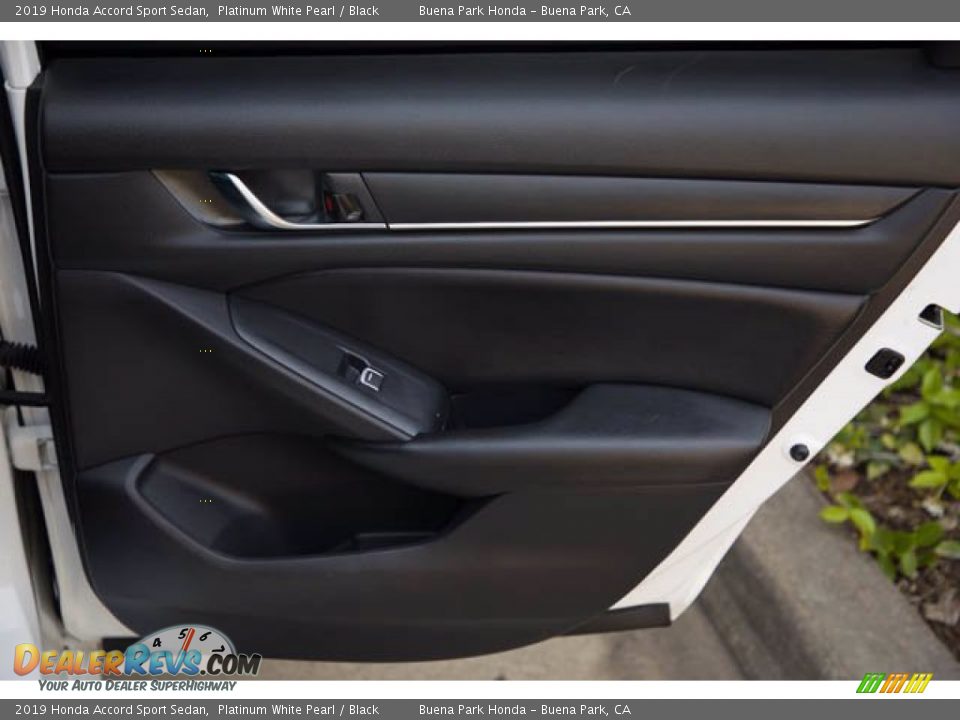 2019 Honda Accord Sport Sedan Platinum White Pearl / Black Photo #31