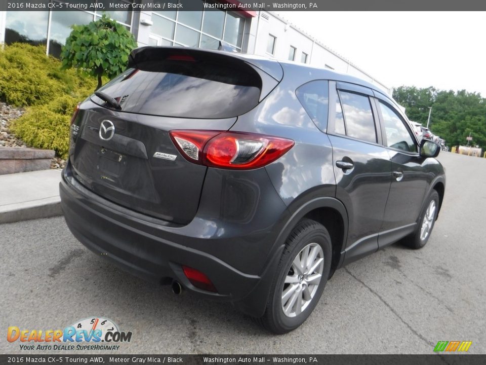 2016 Mazda CX-5 Touring AWD Meteor Gray Mica / Black Photo #17