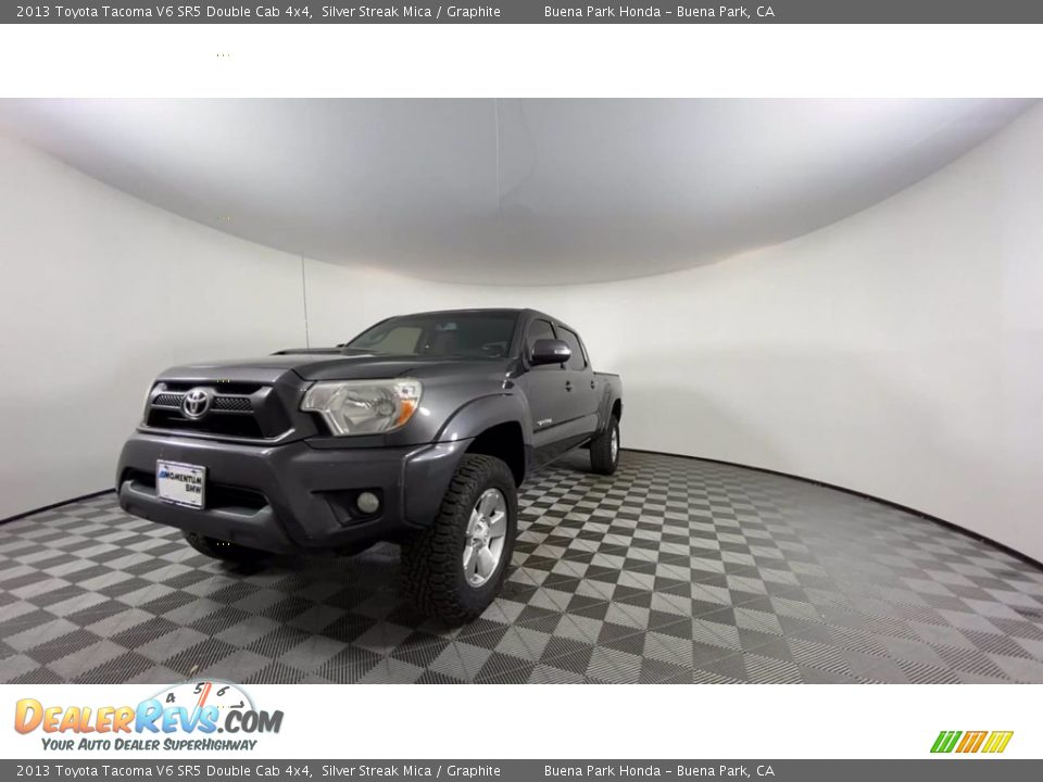 2013 Toyota Tacoma V6 SR5 Double Cab 4x4 Silver Streak Mica / Graphite Photo #4