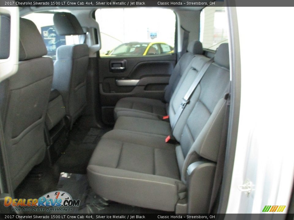 2017 Chevrolet Silverado 1500 LT Crew Cab 4x4 Silver Ice Metallic / Jet Black Photo #25