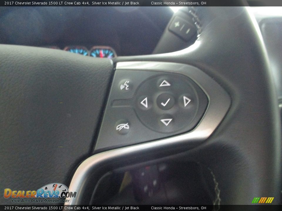 2017 Chevrolet Silverado 1500 LT Crew Cab 4x4 Silver Ice Metallic / Jet Black Photo #32