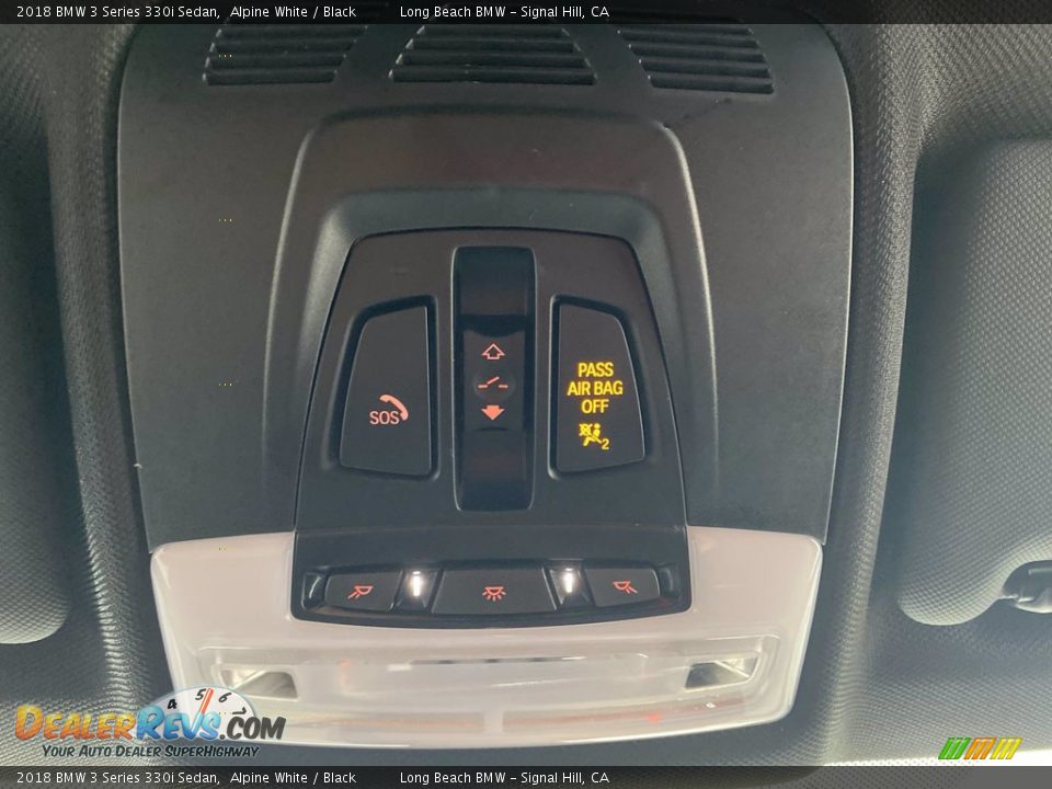 2018 BMW 3 Series 330i Sedan Alpine White / Black Photo #30