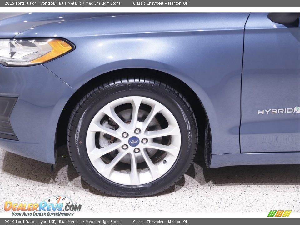 2019 Ford Fusion Hybrid SE Blue Metallic / Medium Light Stone Photo #18
