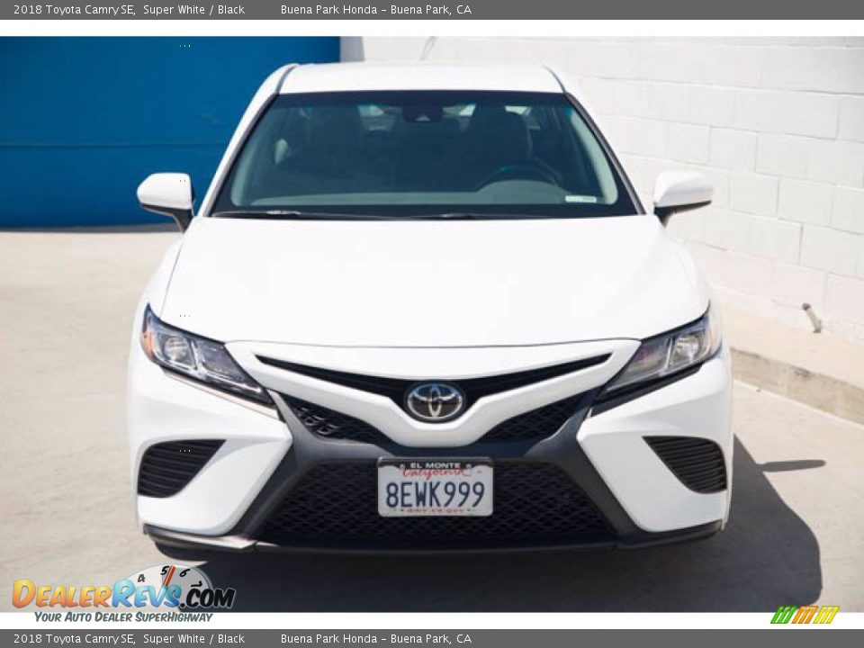 2018 Toyota Camry SE Super White / Black Photo #7