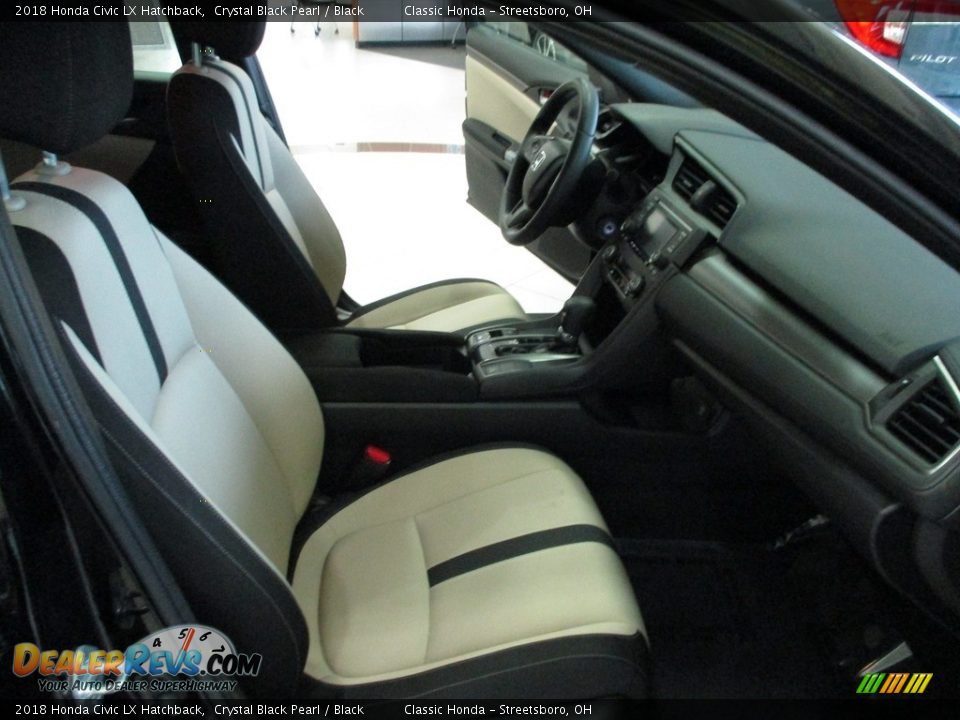 2018 Honda Civic LX Hatchback Crystal Black Pearl / Black Photo #16