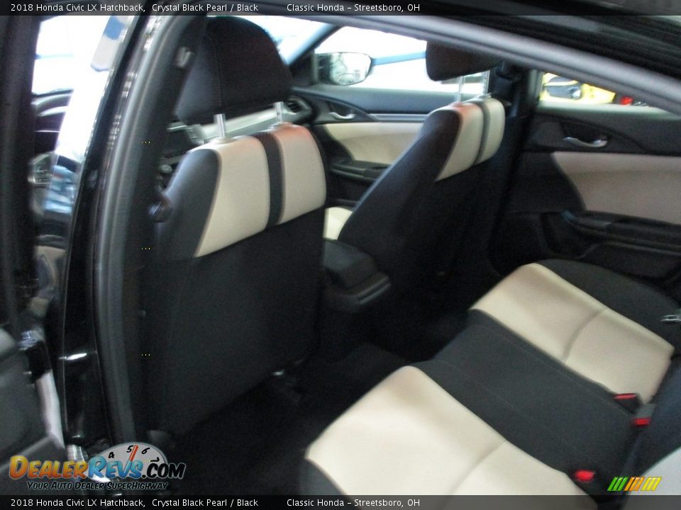 2018 Honda Civic LX Hatchback Crystal Black Pearl / Black Photo #24