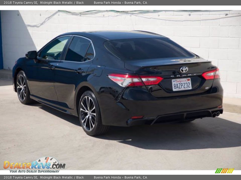 2018 Toyota Camry SE Midnight Black Metallic / Black Photo #2