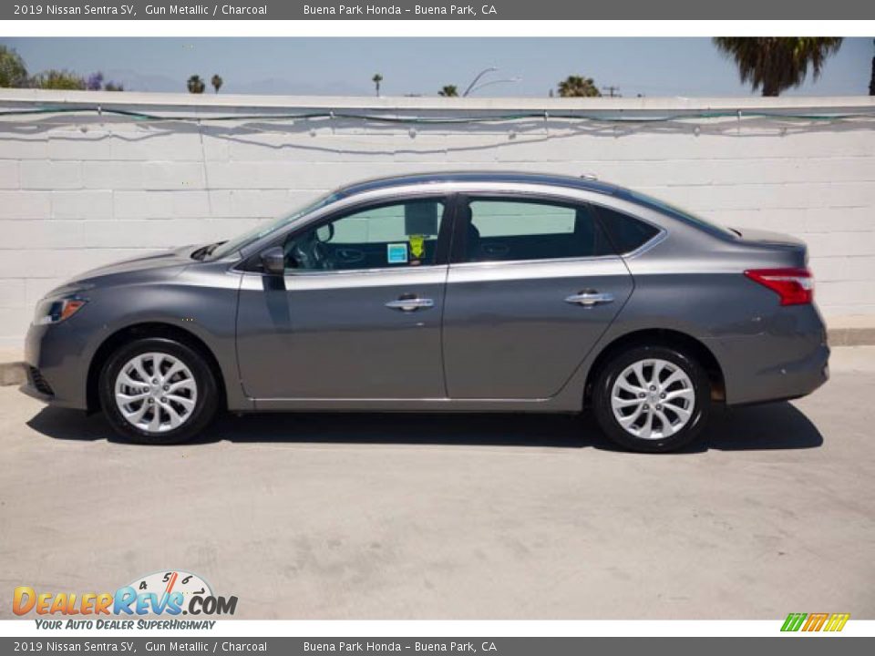 2019 Nissan Sentra SV Gun Metallic / Charcoal Photo #10