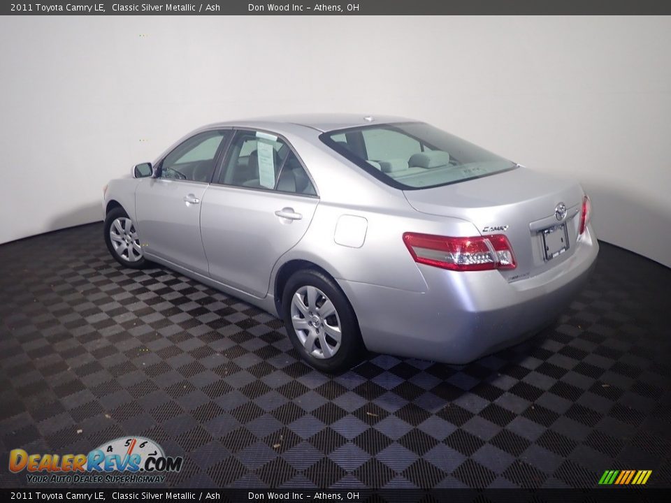 2011 Toyota Camry LE Classic Silver Metallic / Ash Photo #9