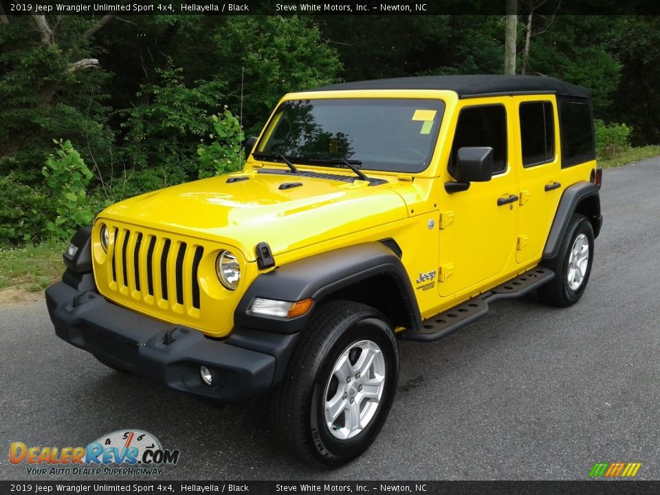 2019 Jeep Wrangler Unlimited Sport 4x4 Hellayella / Black Photo #3