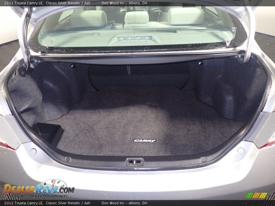 2011 Toyota Camry LE Classic Silver Metallic / Ash Photo #12
