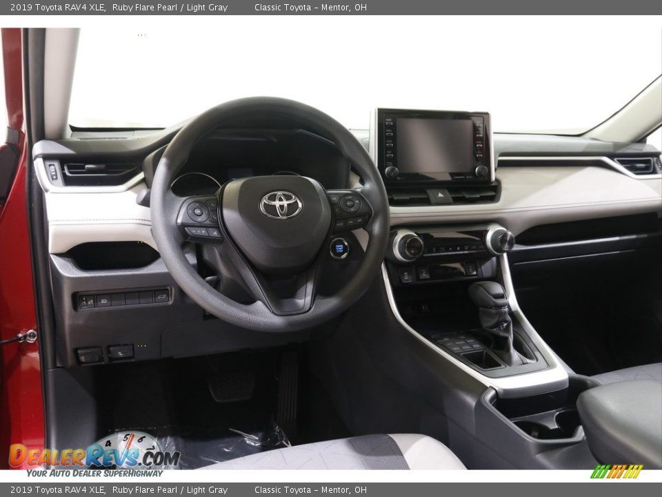 2019 Toyota RAV4 XLE Ruby Flare Pearl / Light Gray Photo #6