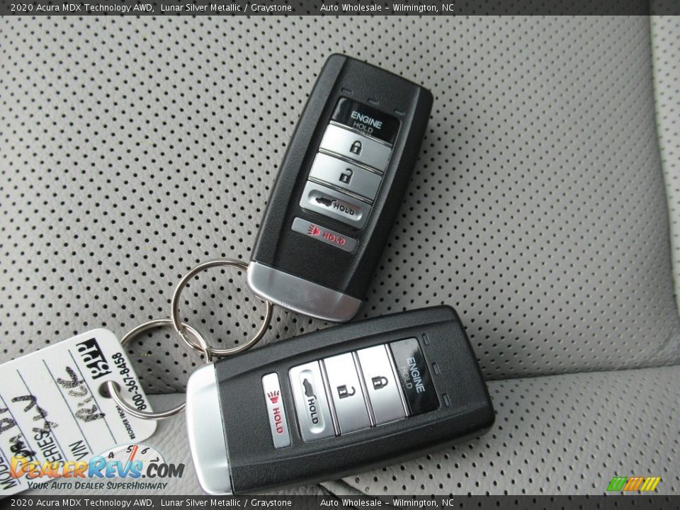 Keys of 2020 Acura MDX Technology AWD Photo #20
