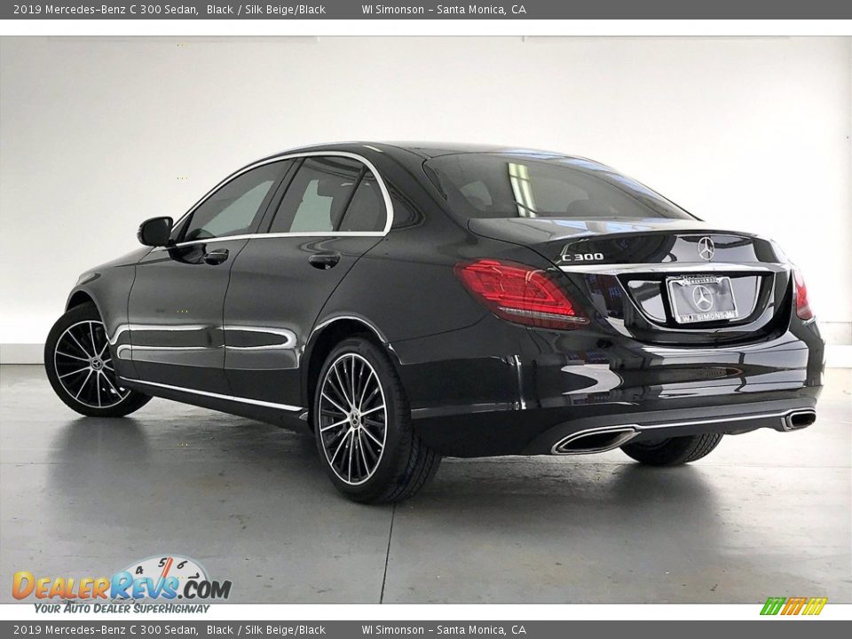 2019 Mercedes-Benz C 300 Sedan Black / Silk Beige/Black Photo #10