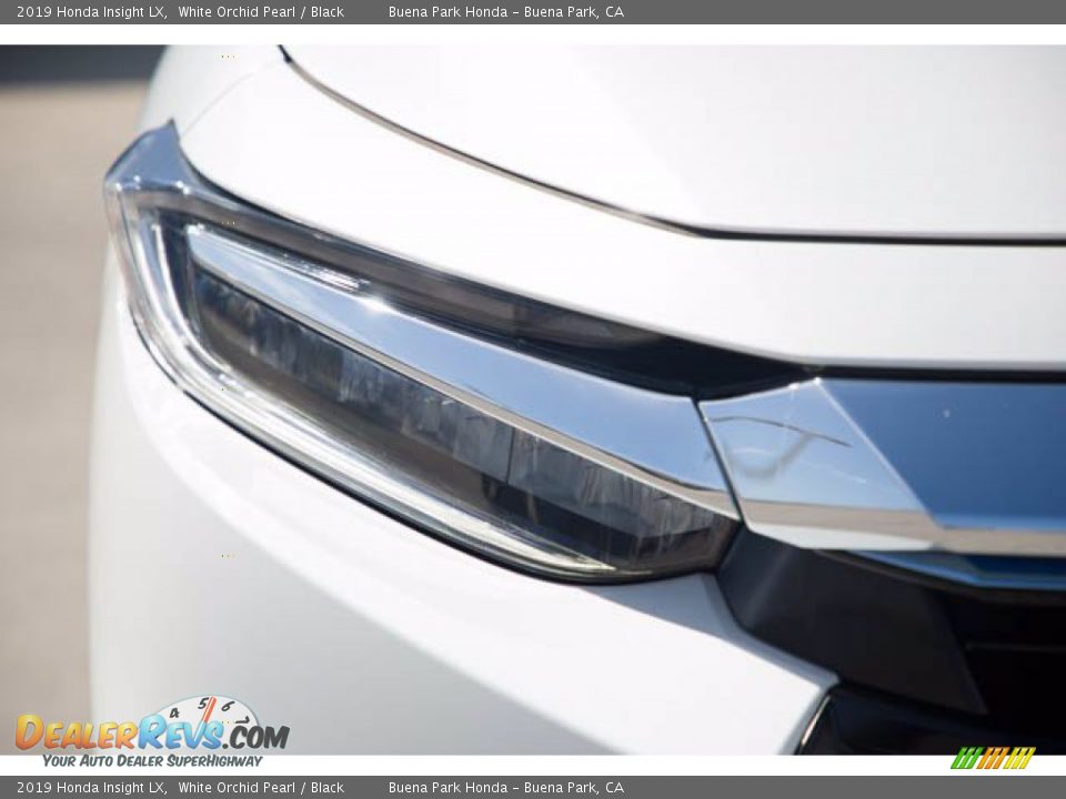 2019 Honda Insight LX White Orchid Pearl / Black Photo #8