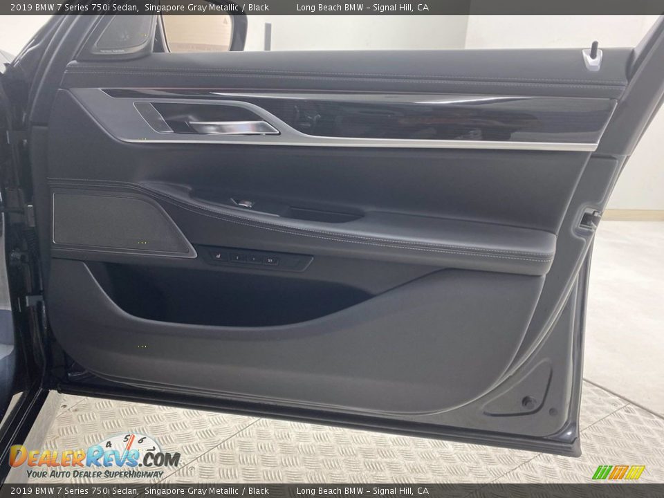 2019 BMW 7 Series 750i Sedan Singapore Gray Metallic / Black Photo #32