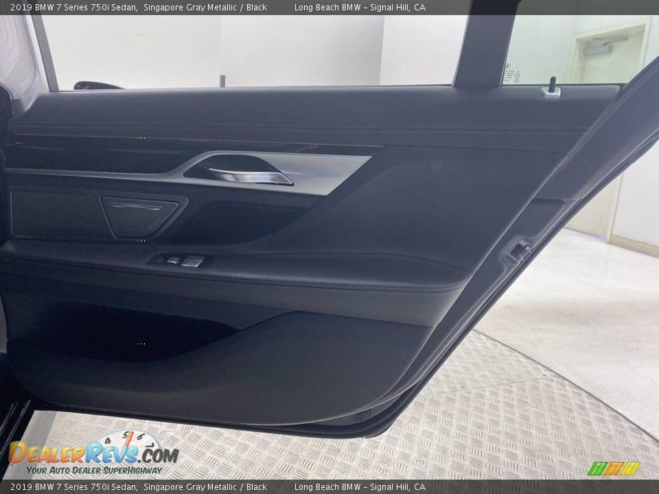 2019 BMW 7 Series 750i Sedan Singapore Gray Metallic / Black Photo #35