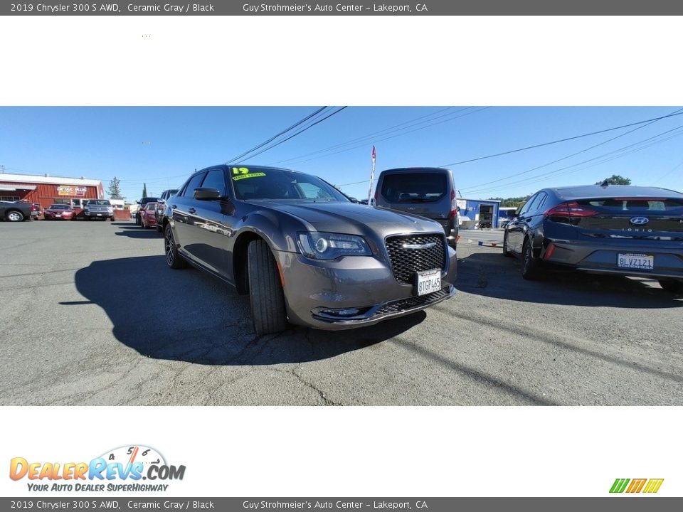 2019 Chrysler 300 S AWD Ceramic Gray / Black Photo #1