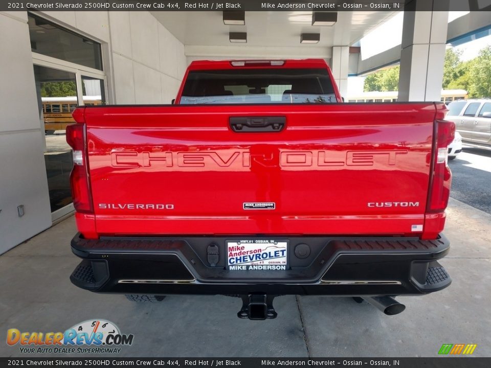 2021 Chevrolet Silverado 2500HD Custom Crew Cab 4x4 Red Hot / Jet Black Photo #5