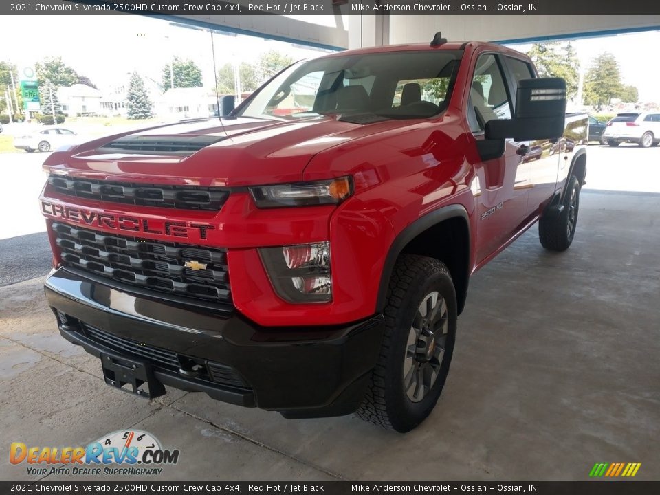 2021 Chevrolet Silverado 2500HD Custom Crew Cab 4x4 Red Hot / Jet Black Photo #8