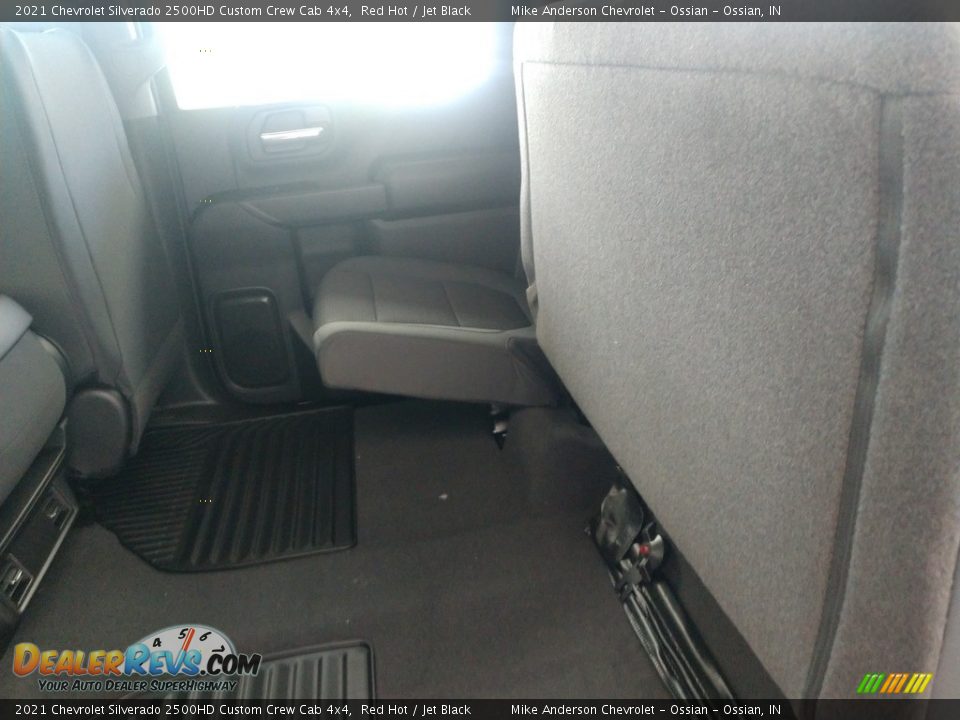 2021 Chevrolet Silverado 2500HD Custom Crew Cab 4x4 Red Hot / Jet Black Photo #18