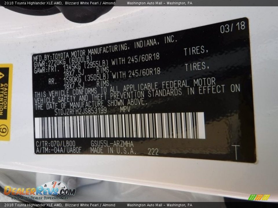2018 Toyota Highlander XLE AWD Blizzard White Pearl / Almond Photo #31