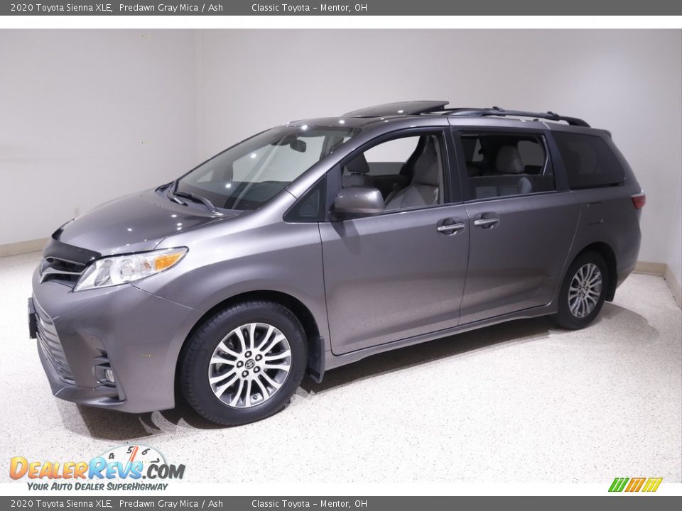 2020 Toyota Sienna XLE Predawn Gray Mica / Ash Photo #3