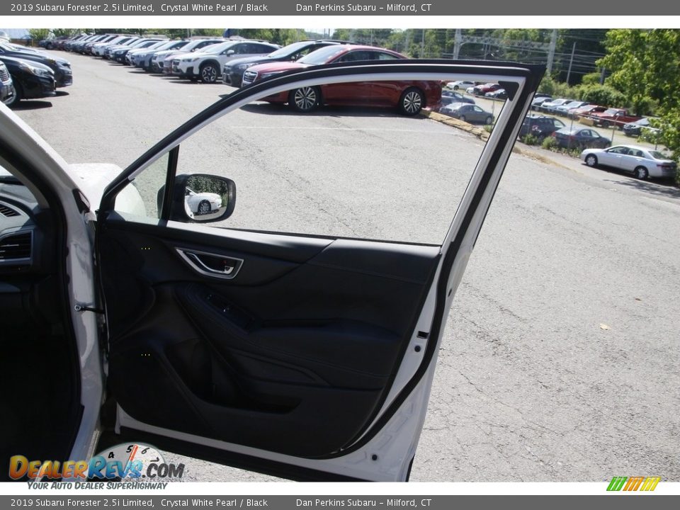 2019 Subaru Forester 2.5i Limited Crystal White Pearl / Black Photo #17