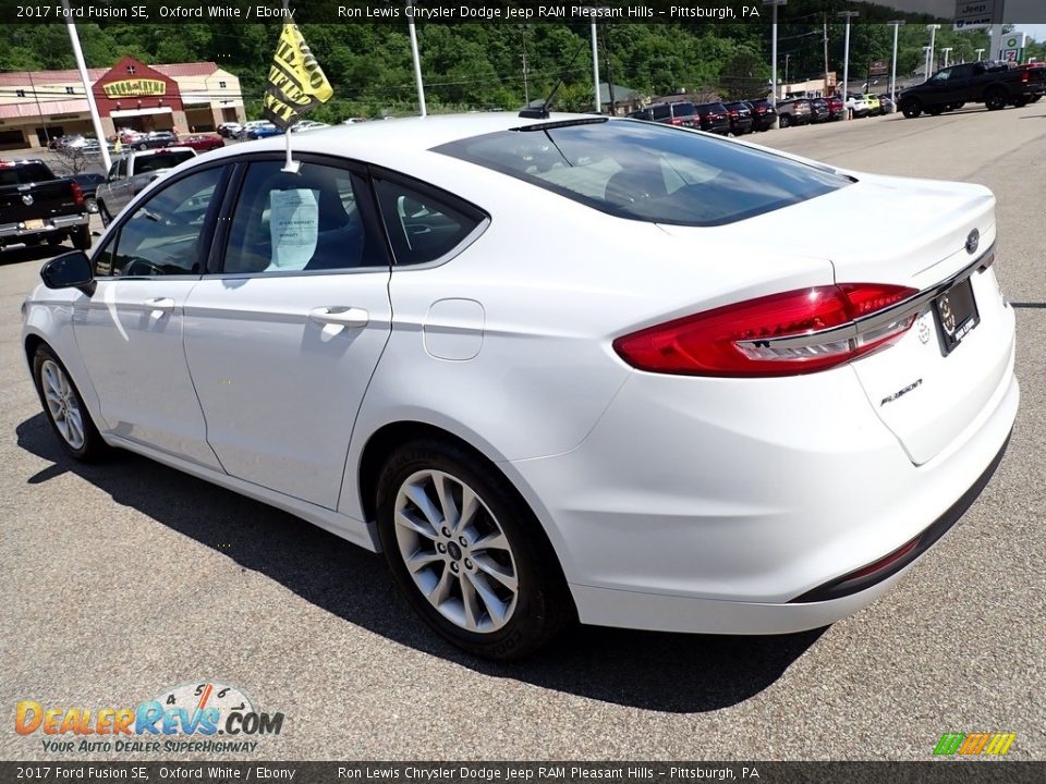 2017 Ford Fusion SE Oxford White / Ebony Photo #3