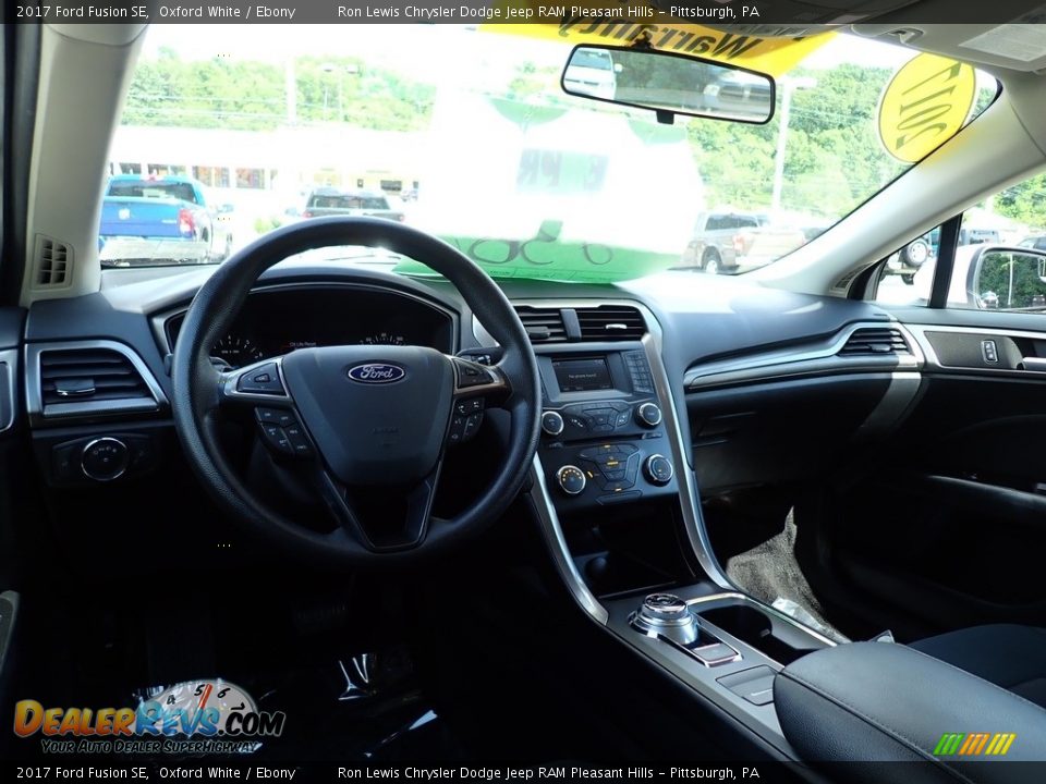 2017 Ford Fusion SE Oxford White / Ebony Photo #14