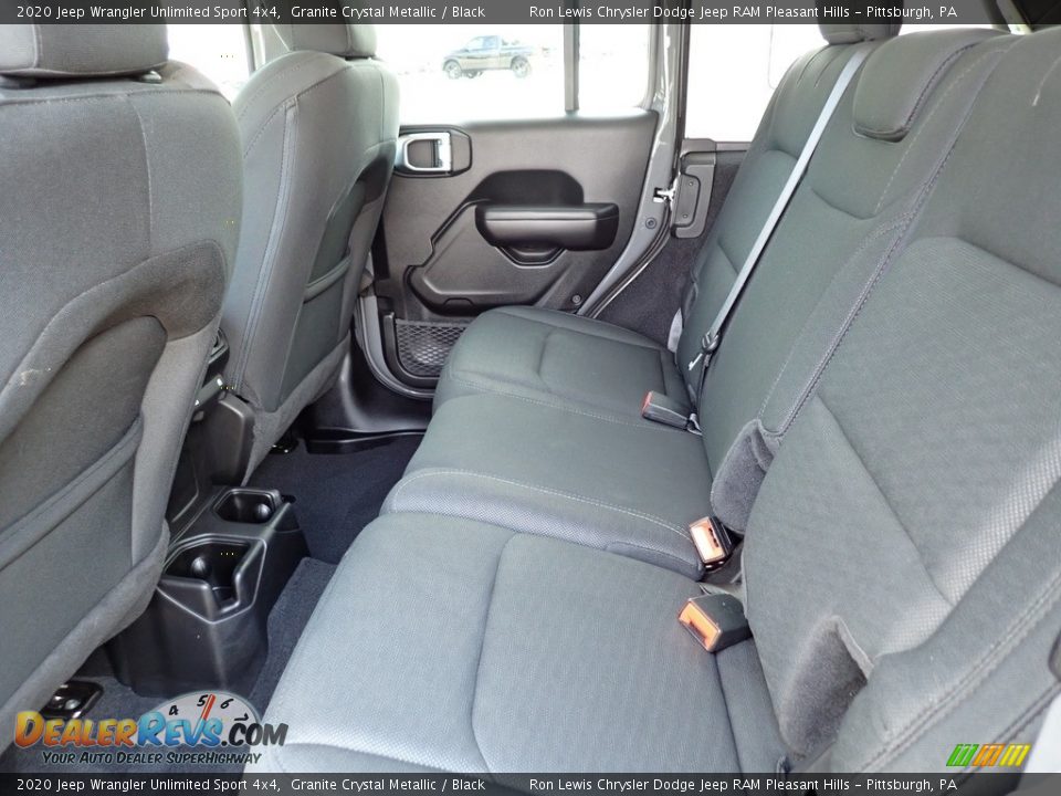 2020 Jeep Wrangler Unlimited Sport 4x4 Granite Crystal Metallic / Black Photo #12